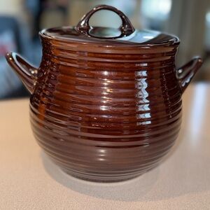 Crate & Barrel Brunswick Brown Ribbed Stoneware Two-Handle Bean Pot